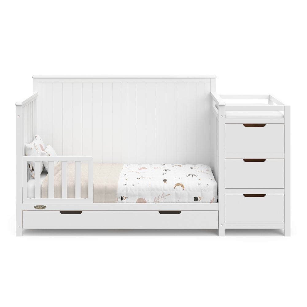 Graco Hadley 5-in-1 Convertible Crib and Changer with Drawer (White)