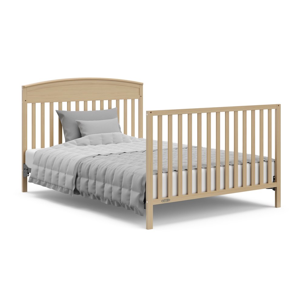 Graco Benton 5-in-1 Convertible Crib (Driftwood)