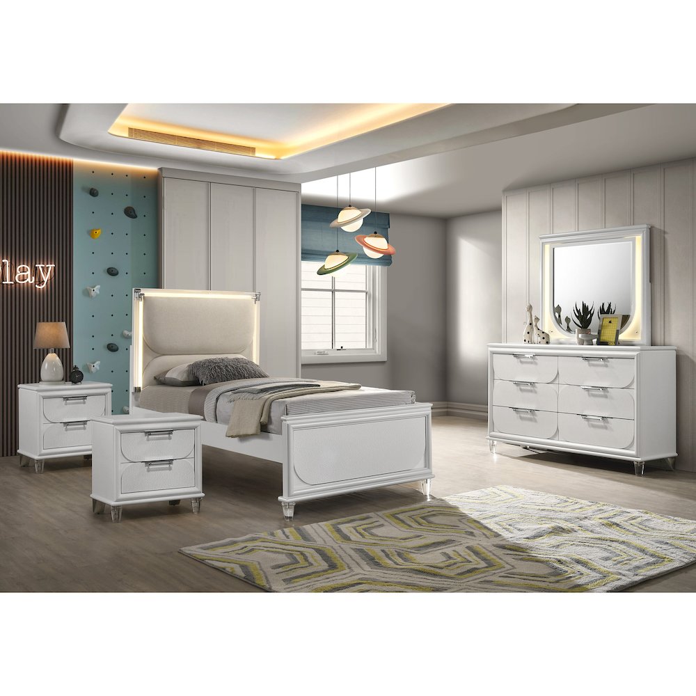 Glosan Modern 5-Piece Pearl White Kids Platform Bedroom Set
