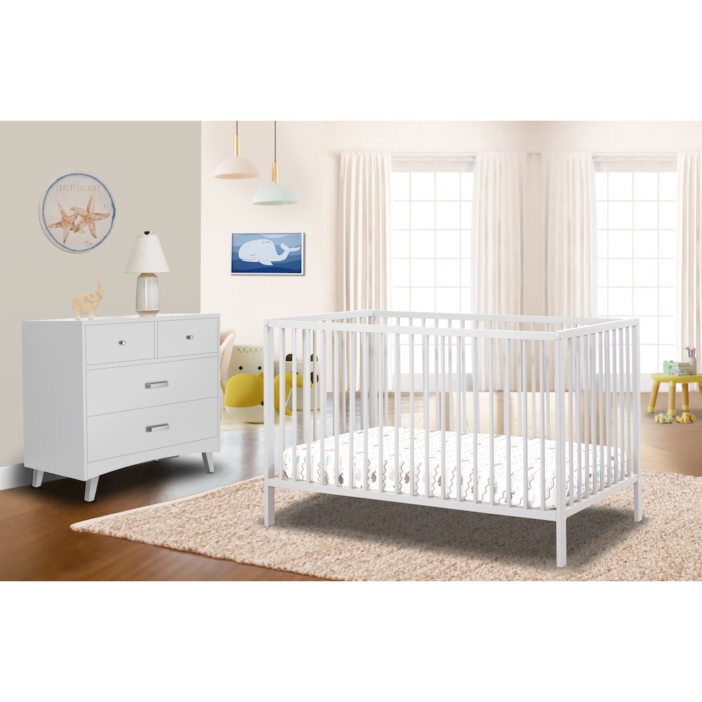 Sorelle Happy Crib,White Color