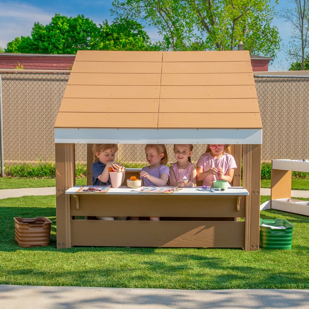 HDPE Outdoor Learning Pavilion in Brown and White Finish