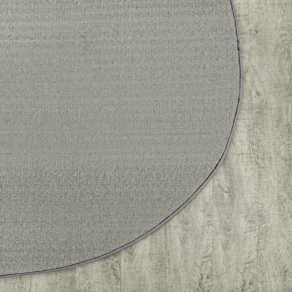 Kid Essentials Endurance 12' x 7'6" Oval Area Rug in Color Silver