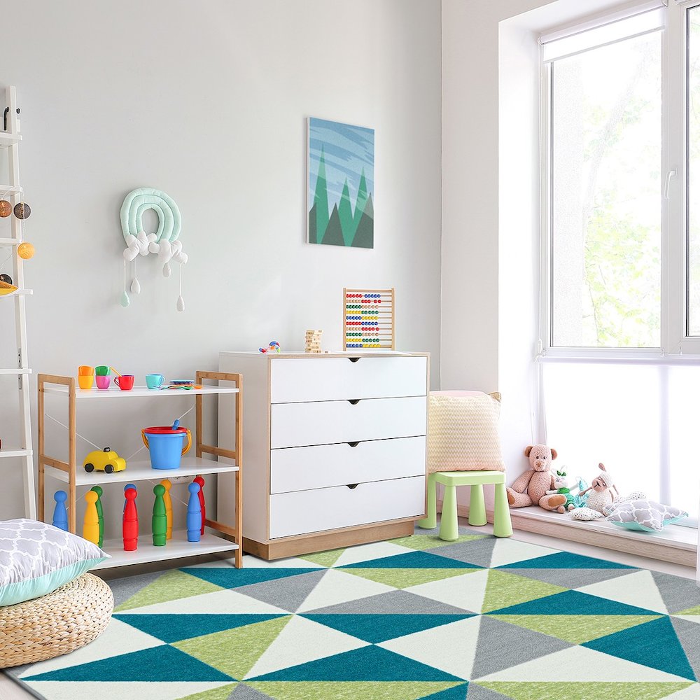 Claremont Kids Cartwheel 3'10" x 5'4" Area Rug in Color Calypso