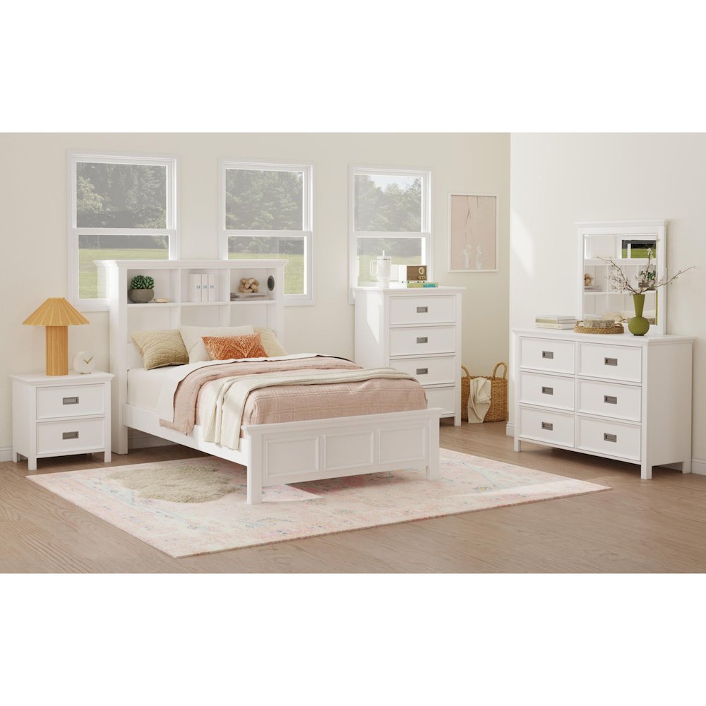 Hampton Kids 4-Drawer Chest in White