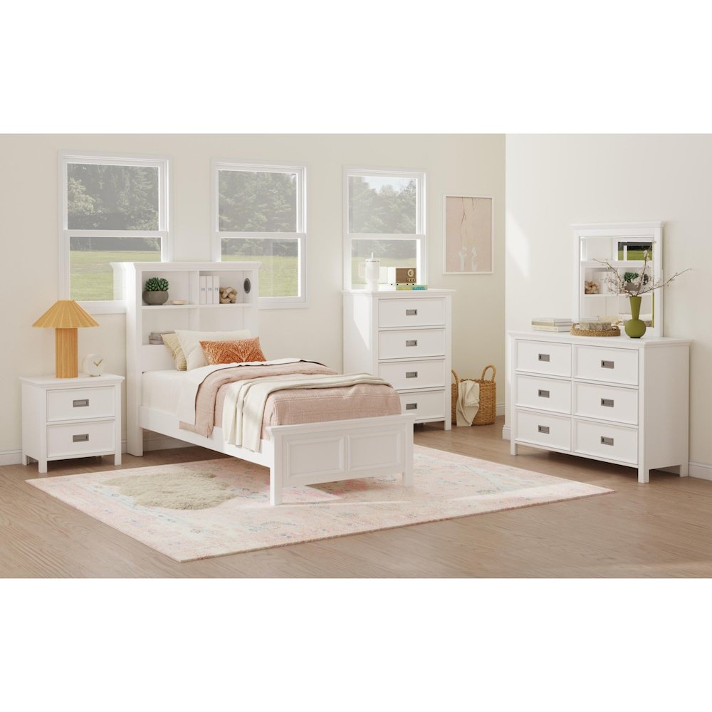 Hampton Kids 4-Drawer Chest in White