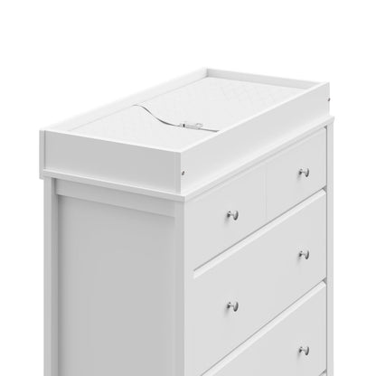 Storkcraft Carmel 3 Drawer Chest with Changing Topper (White)