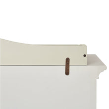 Universal Changing Tray