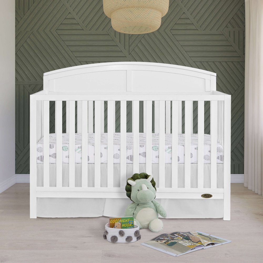 JPMA & Greenguard Gold Certified Dream On Me Storybrooke 5 in 1 Convertible Crib, White