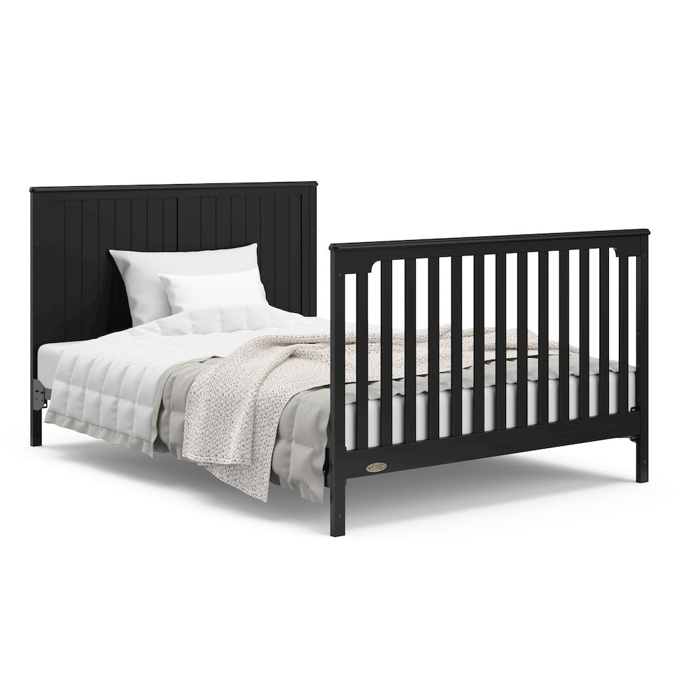 Graco Hadley 5-in-1 Convertible Crib and Changer with Drawer (Black)