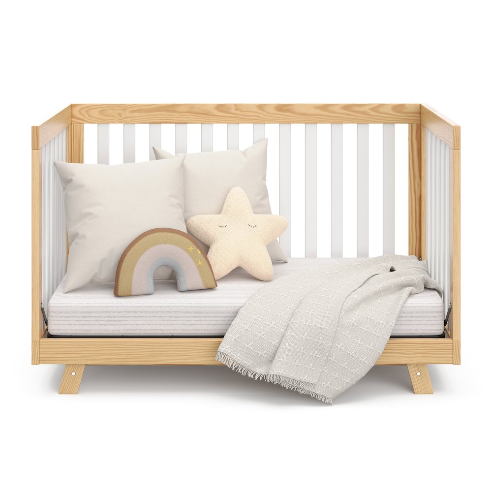 Storkcraft Beckett 3-in-1 Convertible Crib (Natural with White)