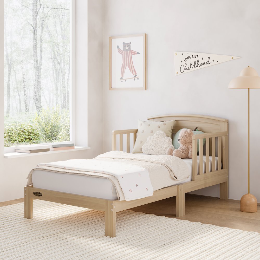Benton Toddler Bed - White