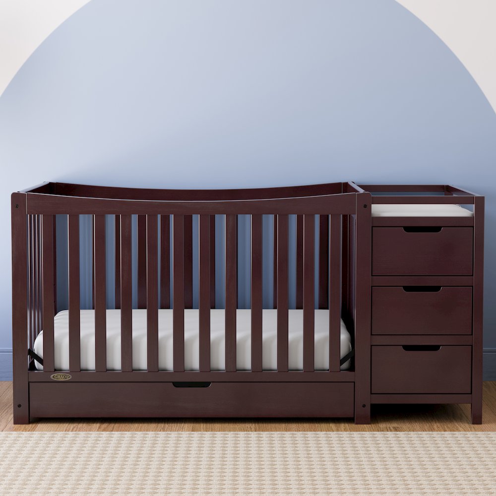 Graco Remi All-in-One Convertible Crib with Drawer and Changer (Espresso)