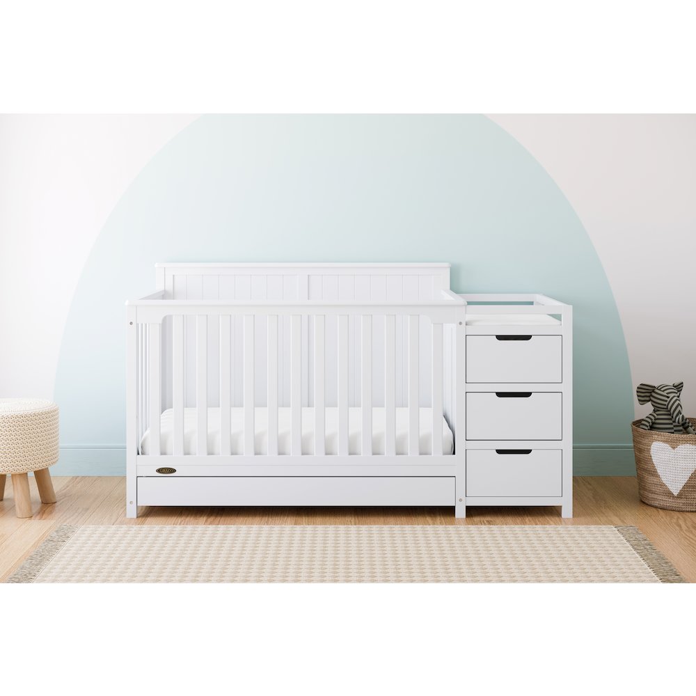 Graco Hadley 5-in-1 Convertible Crib and Changer with Drawer (White)