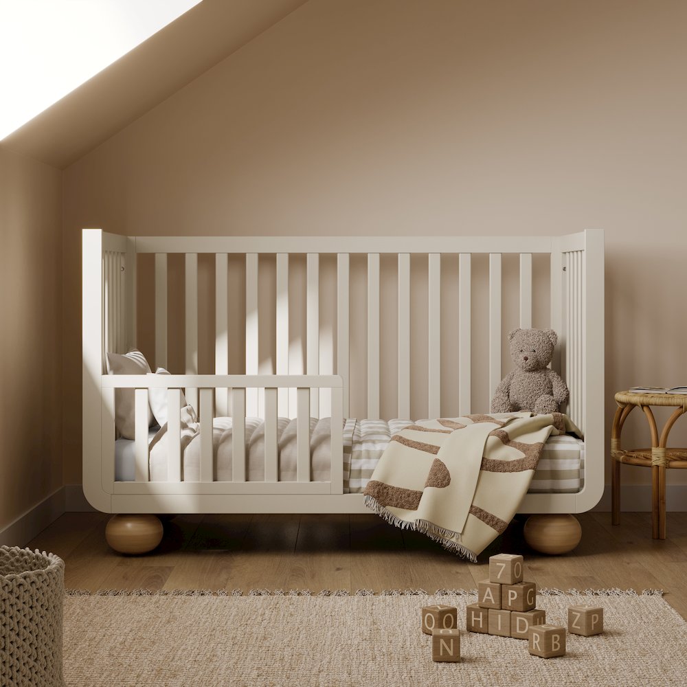 Amalfi Convertible Crib- Frosted Oat/Driftwood