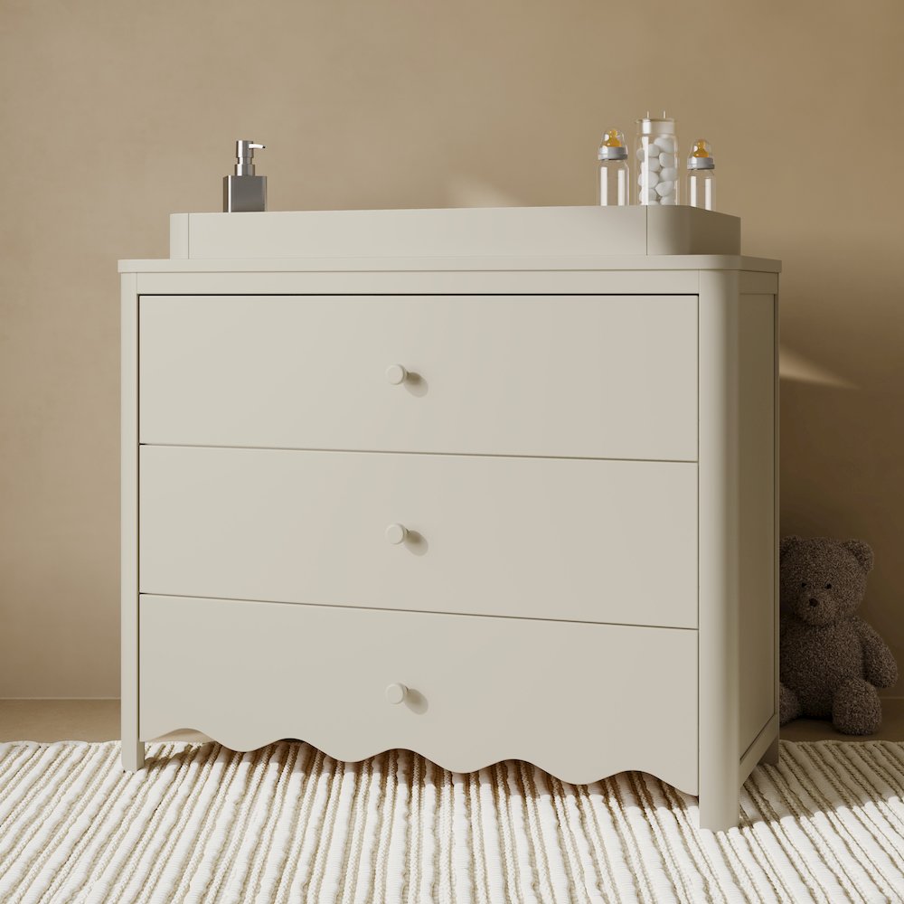 Casablanca 3 Drawer Chest With Topper-Frosted Oat