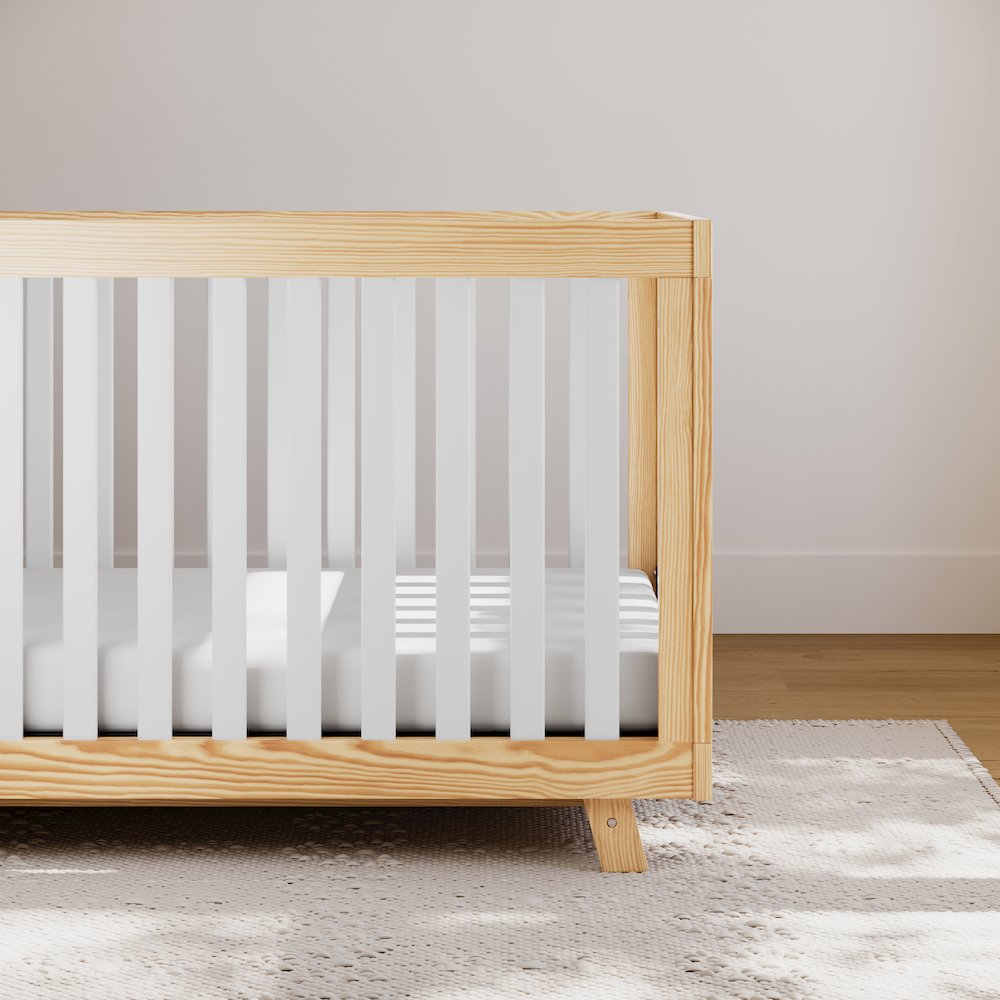 Storkcraft Beckett 3-in-1 Convertible Crib (Natural with White)