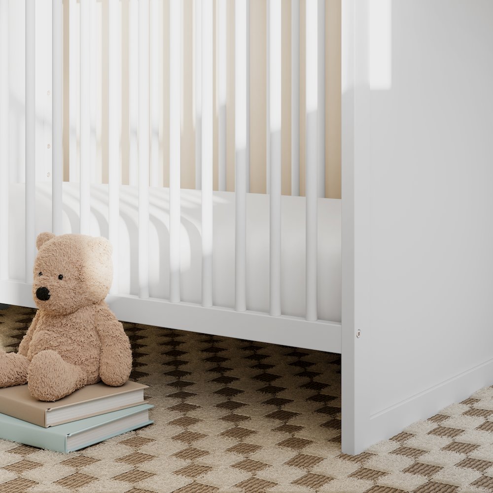 Storkcraft Calabasas 3-in-1 Convertible Crib (White)