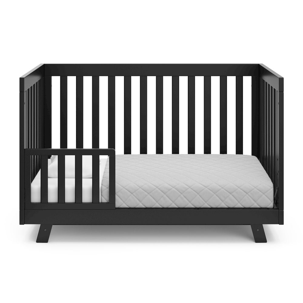 Storkcraft Beckett 3-in-1 Convertible Crib (Black)