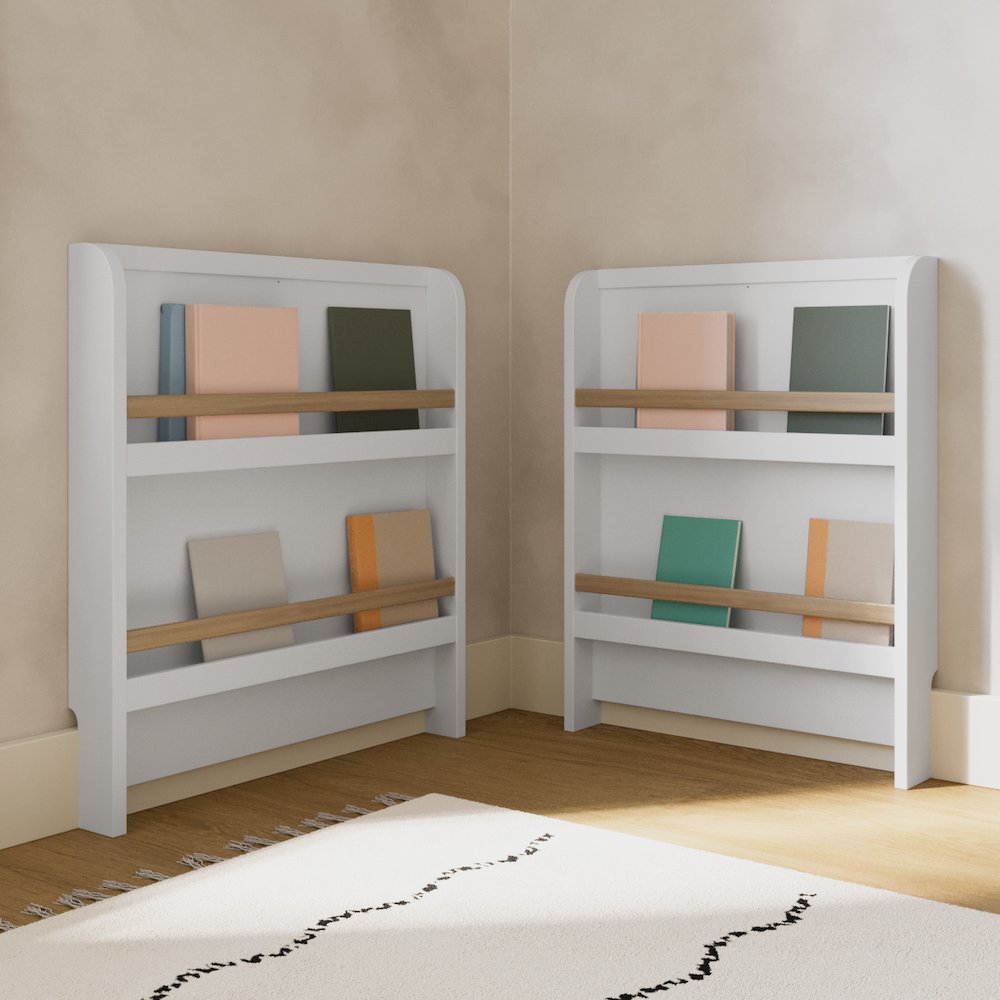 Graco Read-with-Me 4-in-1 Convertible Crib with Drawer (White with Driftwood)