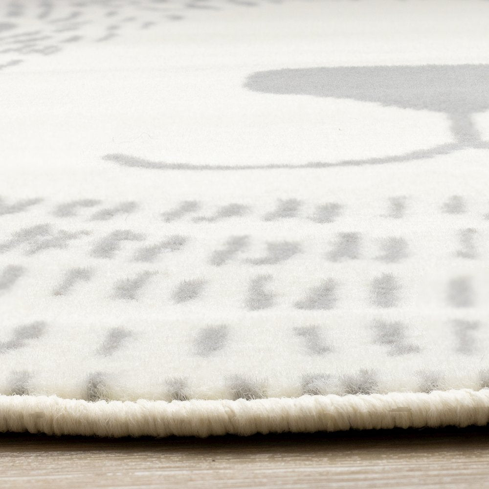 Functional Kids Grey White Teddy Bear Rug, 5'3" x 5'3" Round, 5'3" x 5'3"