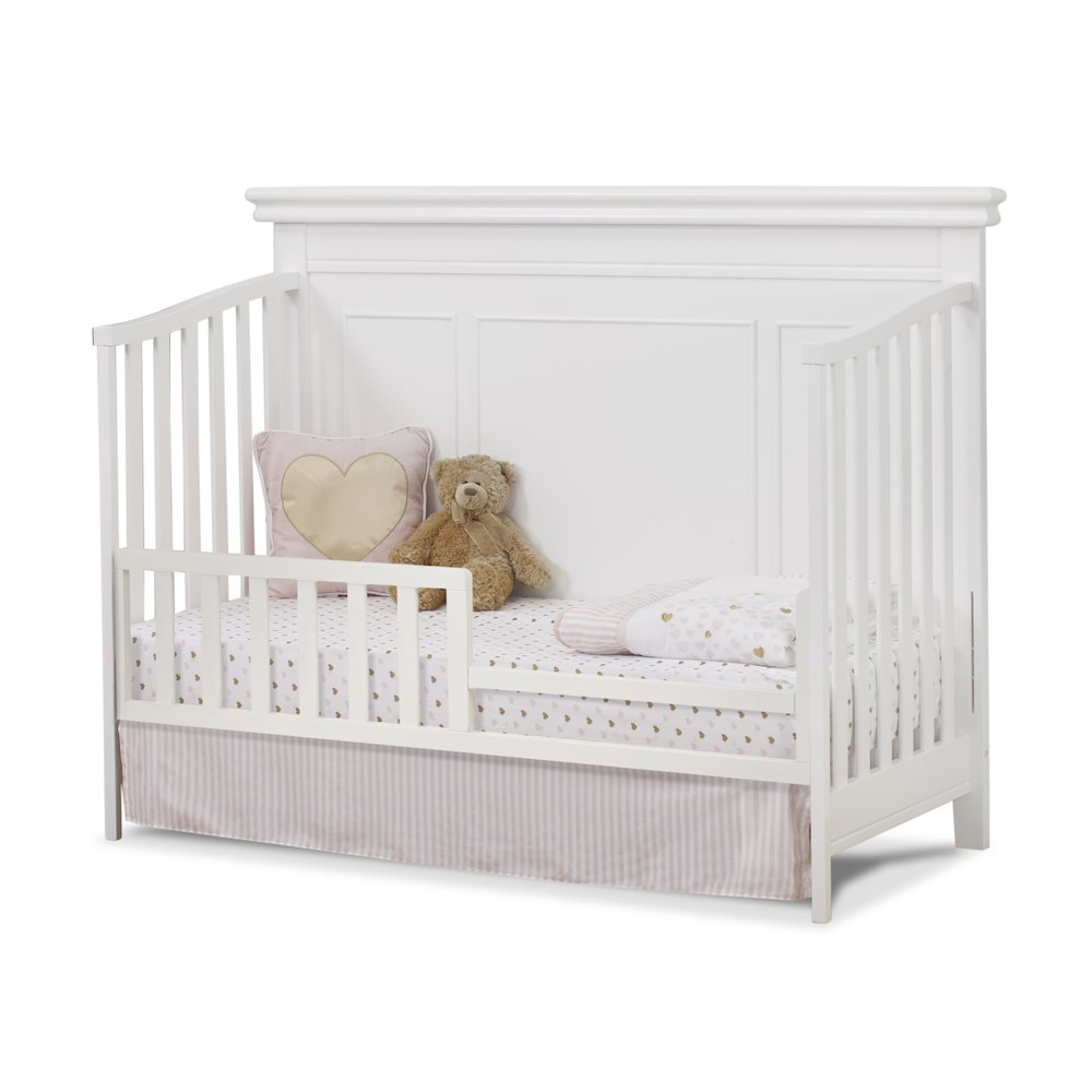 Sorelle Finley Lux Flat Top Crib,White Color