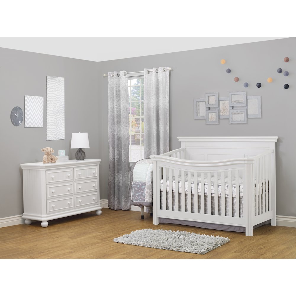 Sorelle Finley Lux Flat Top Crib,White Color