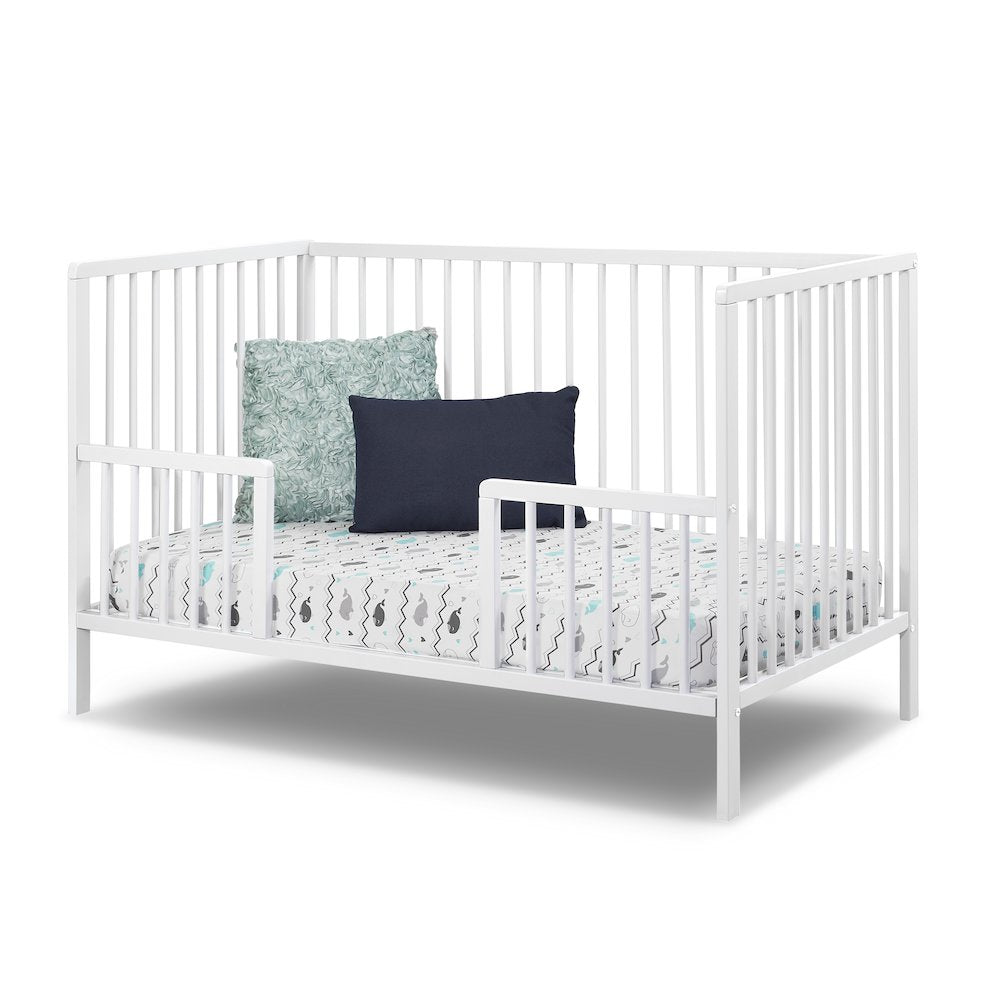 Sorelle Happy Crib,White Color